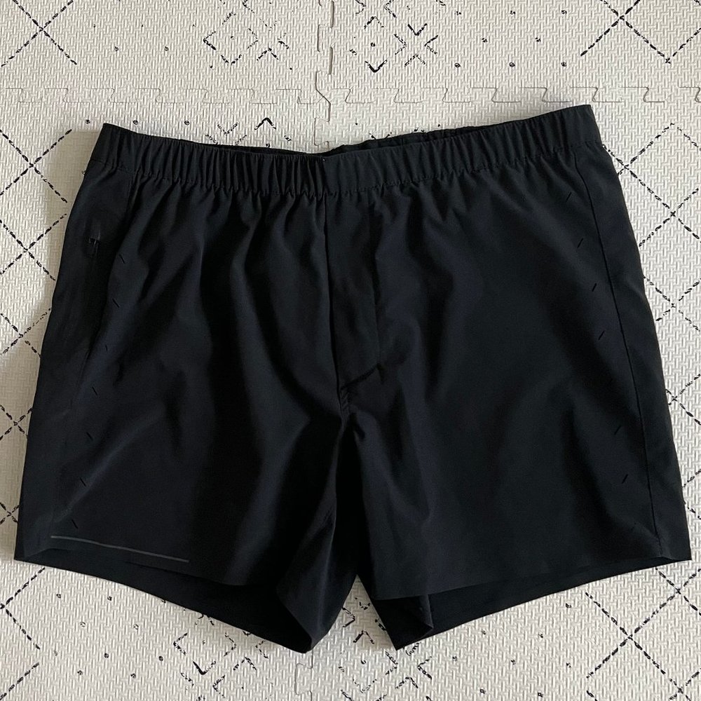 Ten Thousand Men's Session Shorts with Liner Size Large